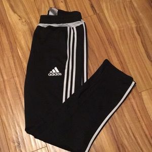 adidas women’s joggers XL